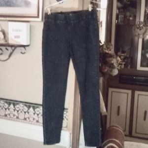 Forever 21 pull on black jeans size Medium
